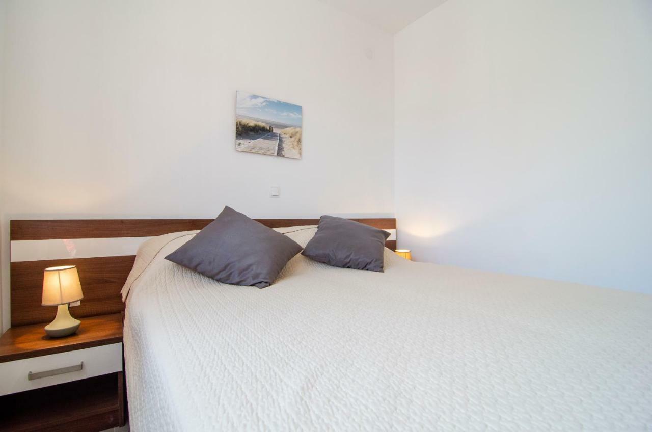 Apartments Sara 4 볼 외부 사진