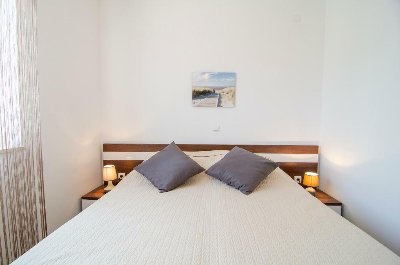 Apartments Sara 4 볼 외부 사진