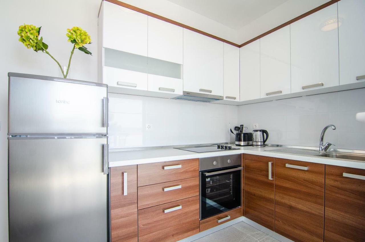 Apartments Sara 4 볼 외부 사진