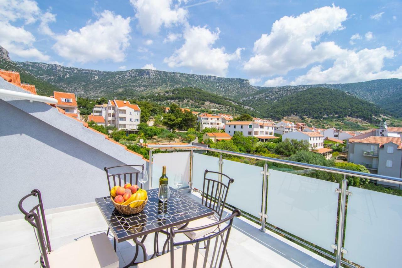 Apartments Sara 4 볼 외부 사진