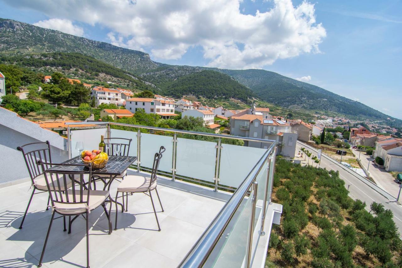 Apartments Sara 4 볼 외부 사진